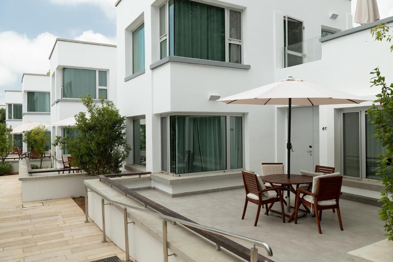 Elma Hotel And Art Complex Zikhron Ya'akov Exterior foto
